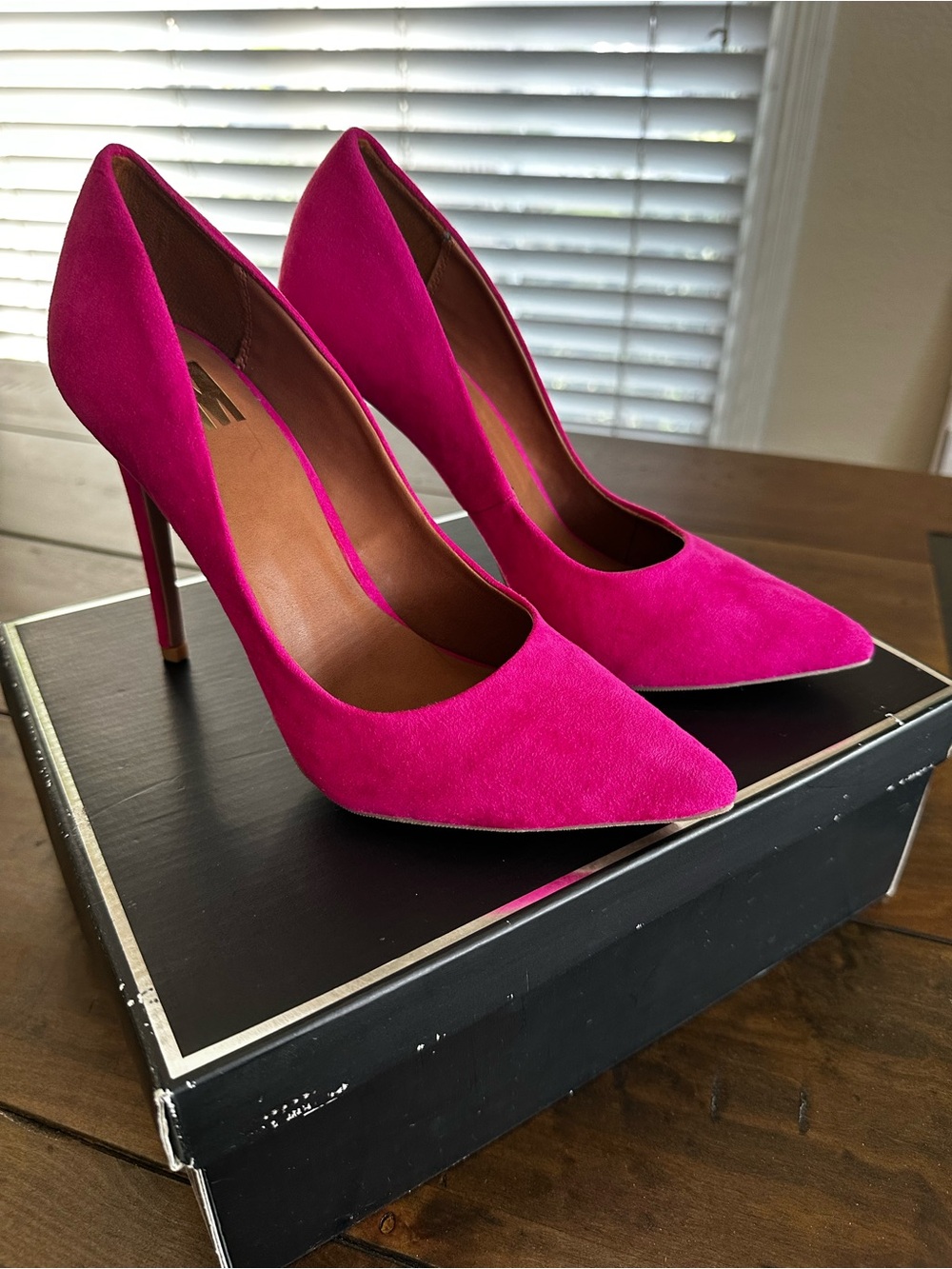 Steve Madden Hot Pink Suede Pointed-Toe Pumps